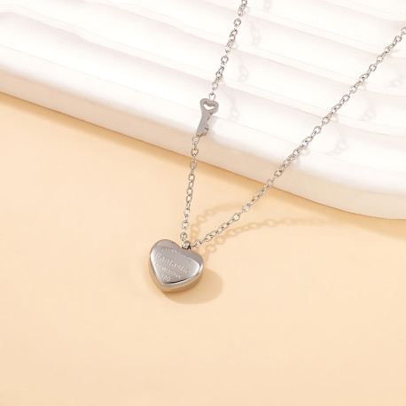 Ocelový přívěsek